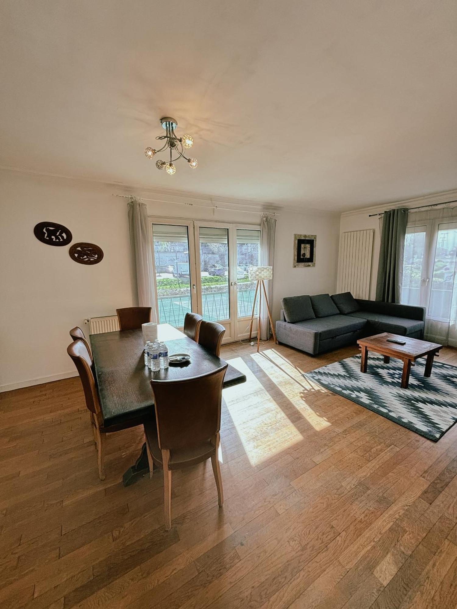 Duplex Avec Jardin - Proche Paris - Disneyland - Rer - Noisy-le-Grand Eksteriør billede